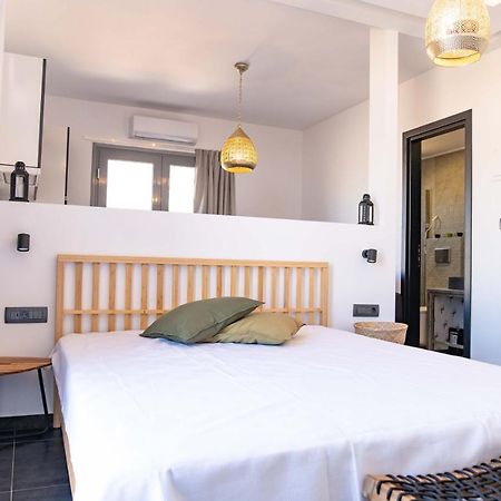 Beach Front Apartments 2-3-4 Elaionas  Dış mekan fotoğraf